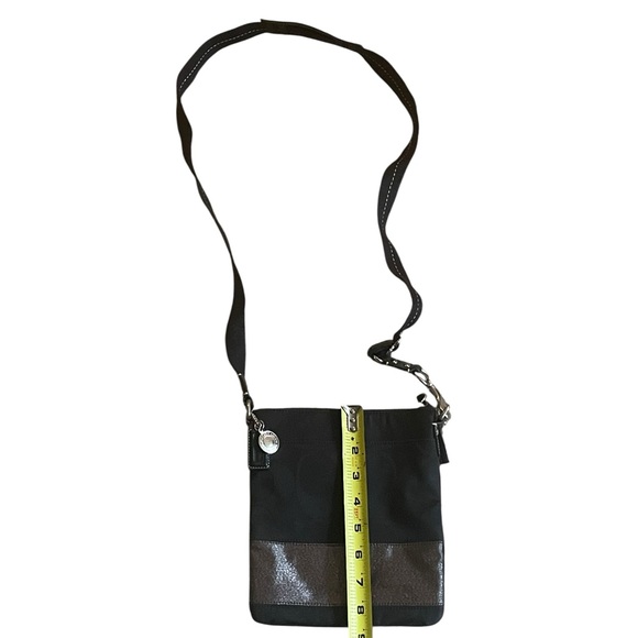 Coach Black Signature Cross Body Swing Bag F0749-40758 - Picture 2 of 9